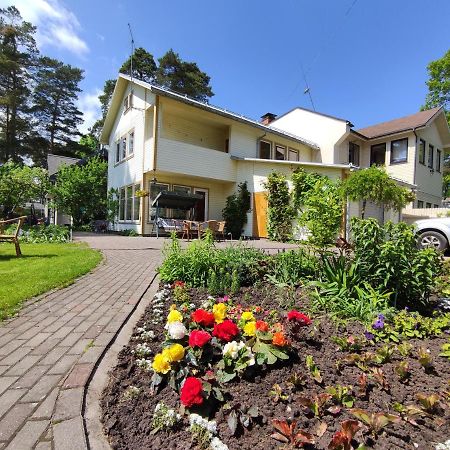 Apartments Elina Viktorijas Street Jūrkalne Exterior foto